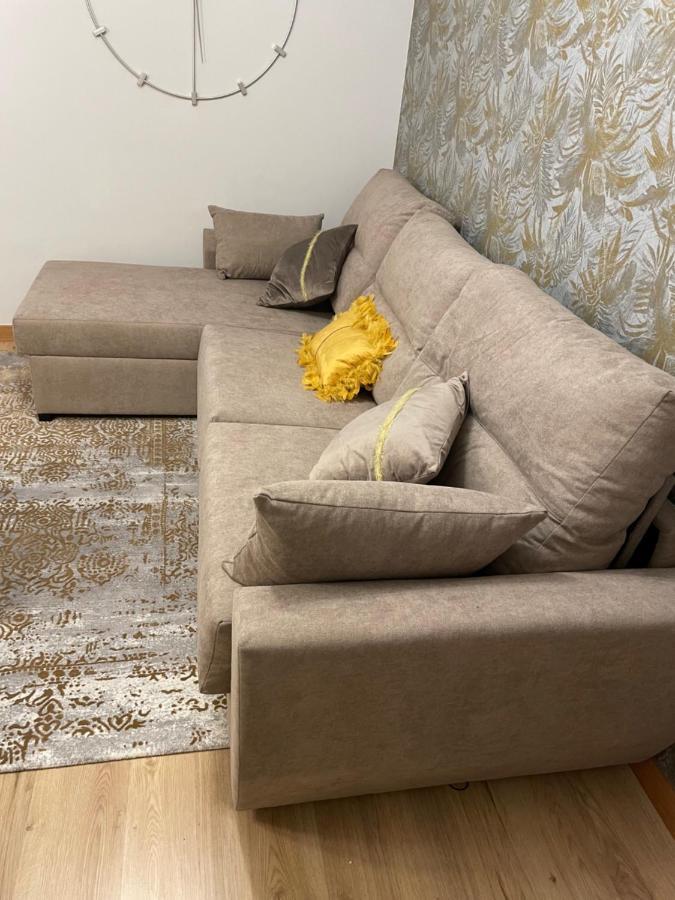Piso En El Burgos Historico Apartman Kültér fotó